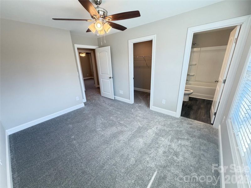 Spacious, unfurnished interior of a new home in , Kannapolis (Image 15).