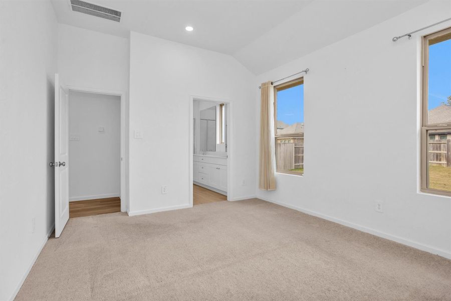 Spacious, unfurnished interior of a new home in Artavia: Avante Collection, Conroe (Image 24).