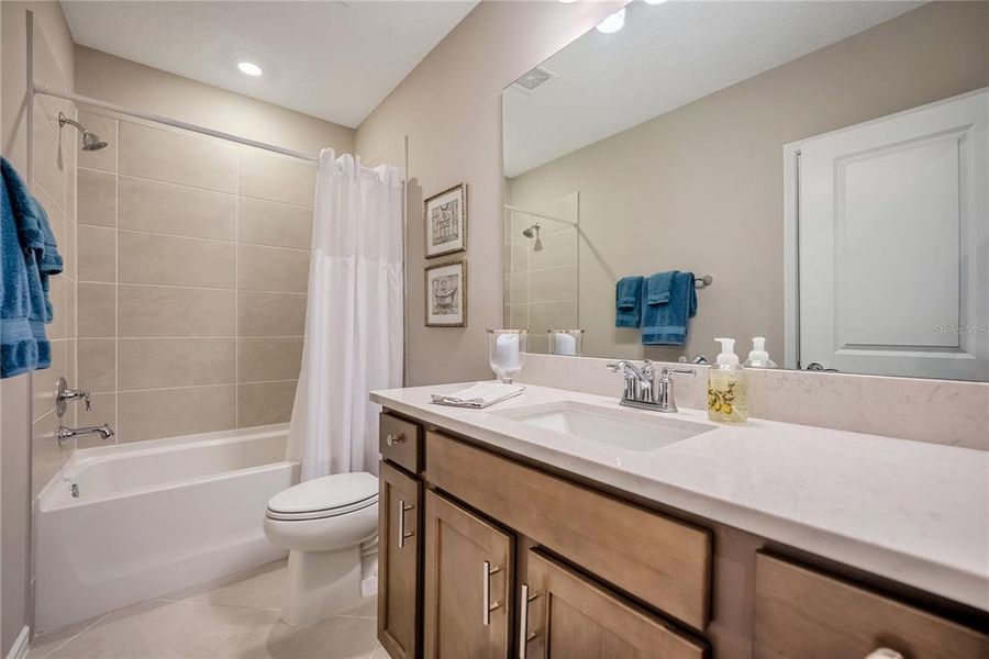 Furnished interior view inside a new home in , Ocala (Image 17).