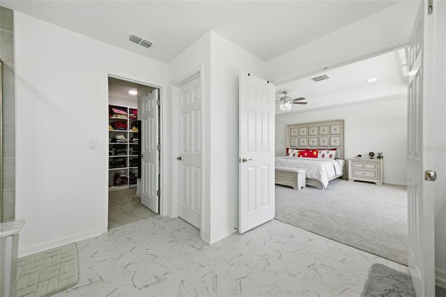 Furnished interior view inside a new home in Whispering Oaks Preserve, Wesley Chapel (Image 53). Furnished interior view inside a new home in Whispering Oaks Preserve, Wesley Chapel (Image 53).