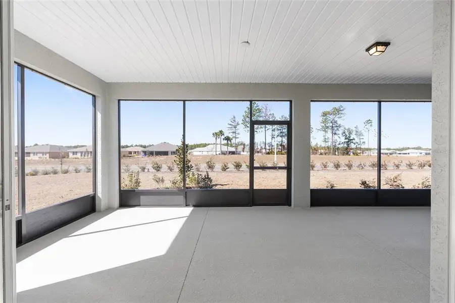 Exterior details and patio area of a home in , Ocala (Image 3).