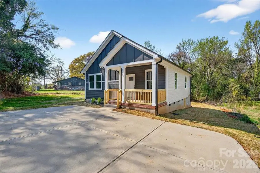 Plenty of parking space