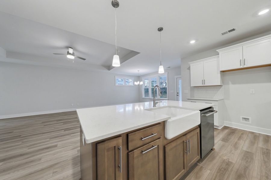 Furnished interior view inside a new home in Arcadia, Myrtle Beach (Image 11).