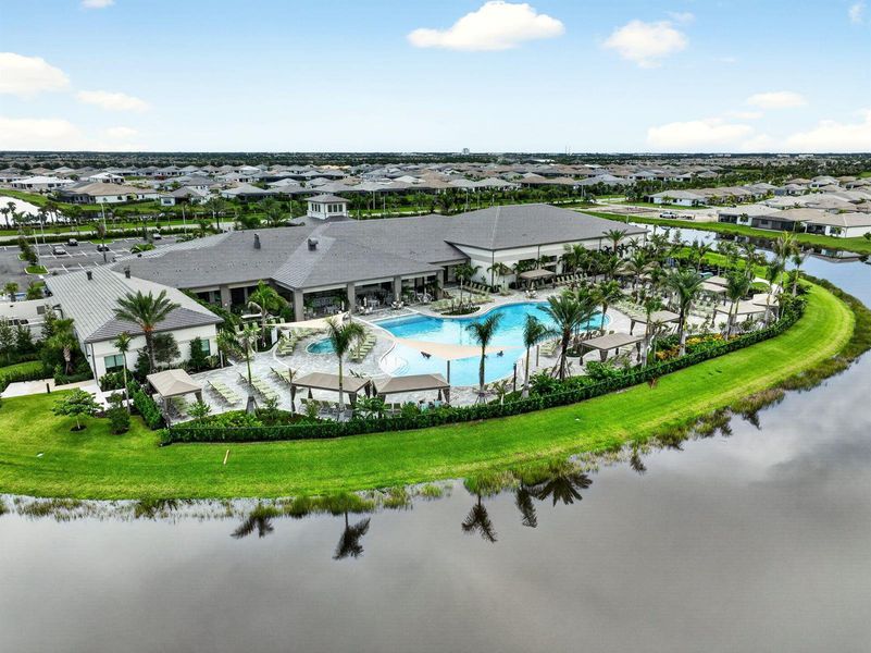 VALENCIA PARC CLUBHOUSE