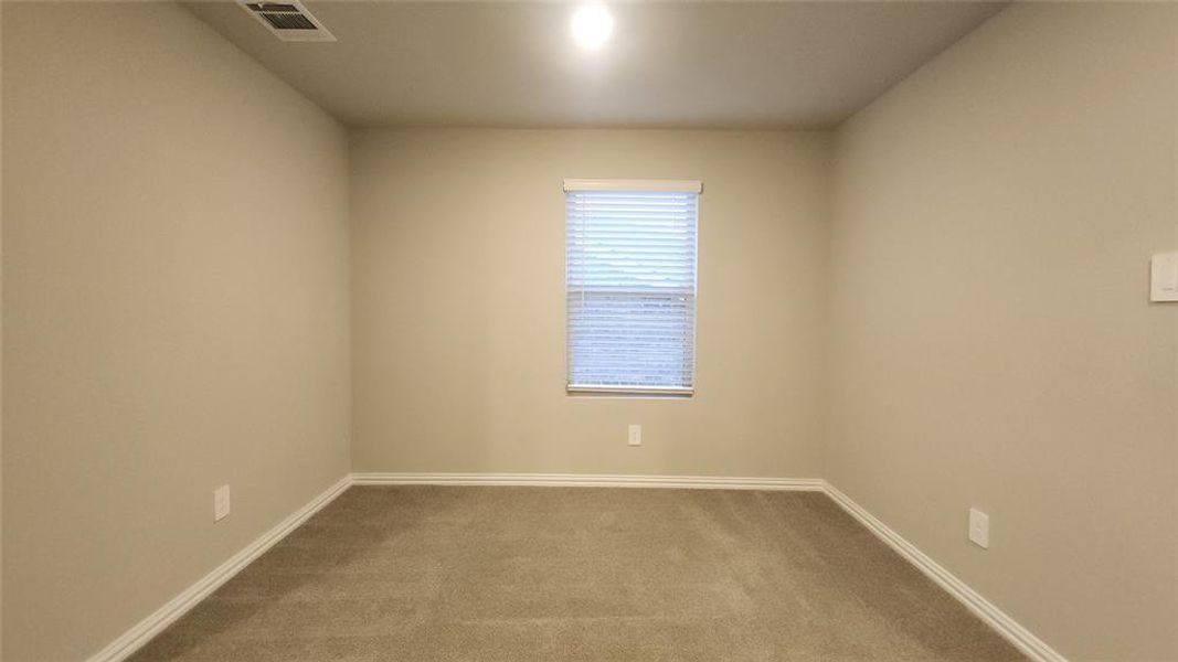 Spacious, unfurnished interior of a new home in Bryant Farms, Melissa (Image 25).