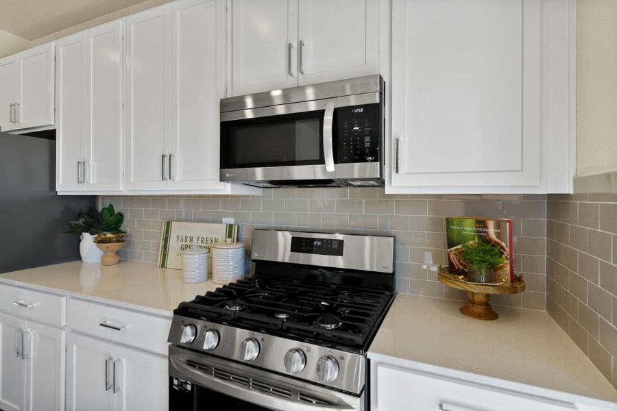 Representative furnished interior of a home built from the Lindon by Baessler Homes in Union Colony West, Evans (Image 15).