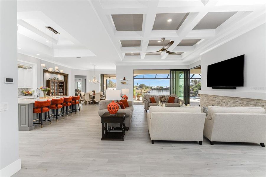 Community amenities in , Port Charlotte (Image 75).