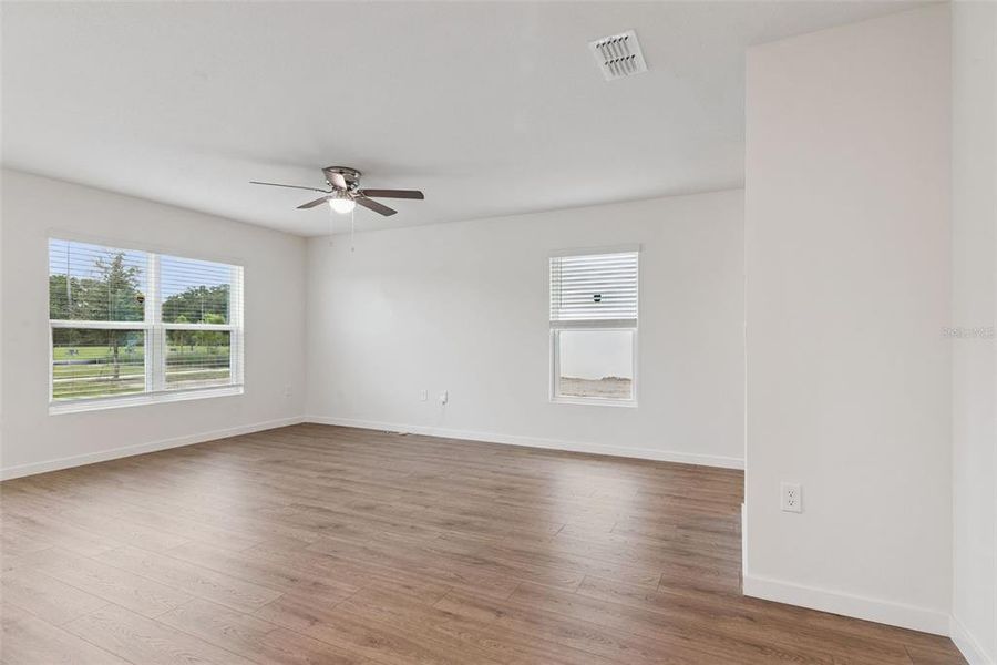 Spacious, unfurnished interior of a new home in Vineland Reserve, Osteen (Image 30).