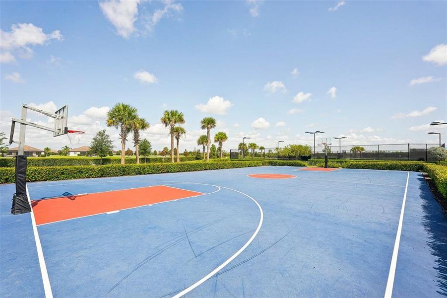 Community amenities in , Lakewood Ranch (Image 42). Community amenities in , Lakewood Ranch (Image 42).