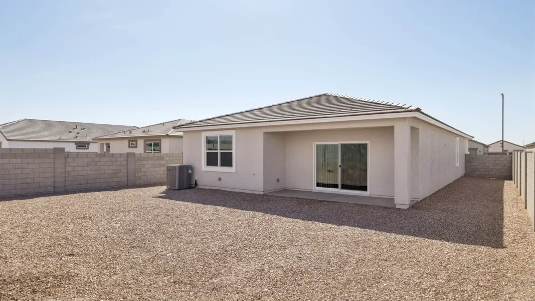 Exterior details and patio area of a home in Copper Falls, Buckeye (Image 3).