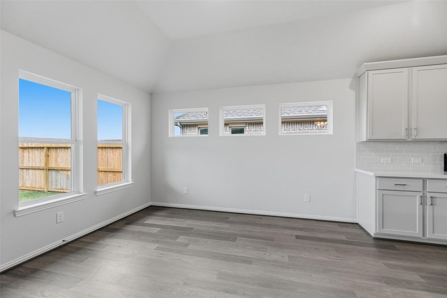 Spacious, unfurnished interior of a new home in Westland Ranch, League City (Image 21). Spacious, unfurnished interior of a new home in Westland Ranch, League City (Image 21).