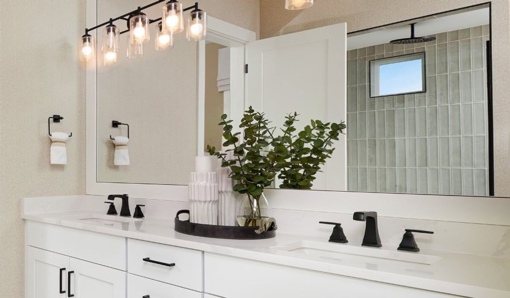 Daniel-W21D-TrailCrest Primary Bathroom Crop