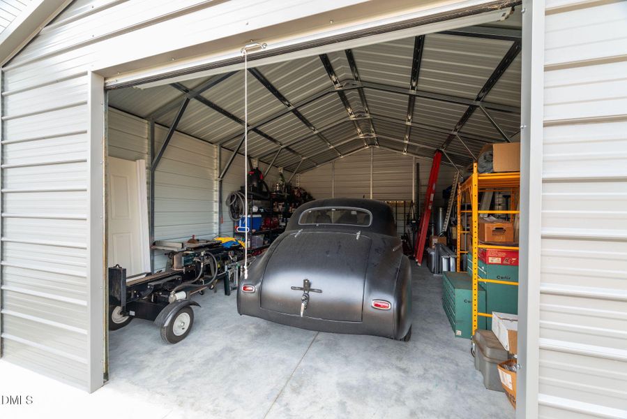 8-web-or-mls-6056-old-smithfield-rd