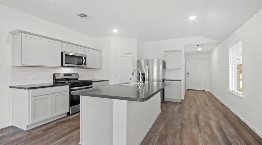 Image 6 of a home in Breckenridge Forest. Image 6 of a home in Breckenridge Forest.