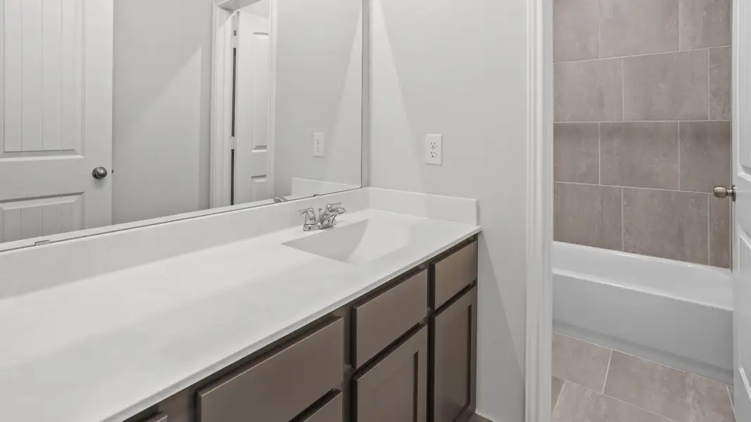 Representative furnished interior of a home built from the The Casey - April Sound by Legend Homes in Lake Conroe Area Homes, Montgomery (Image 16).