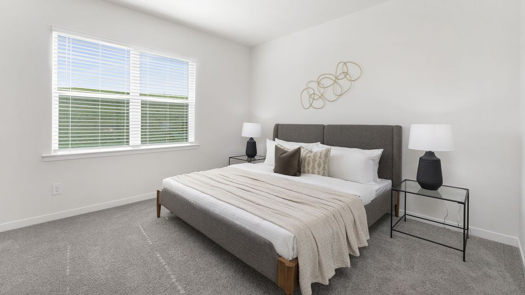 Representative furnished interior of a home built from the Freeport by D.R. Horton in Stanton, Richburg (Image 14).