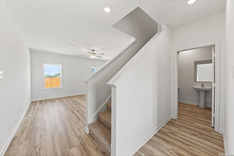 Spacious, unfurnished interior of a new home in , San Antonio (Image 13).