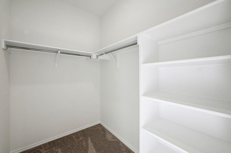 Spacious, unfurnished interior of a new home in Creekside at Estancia, Austin (Image 17).