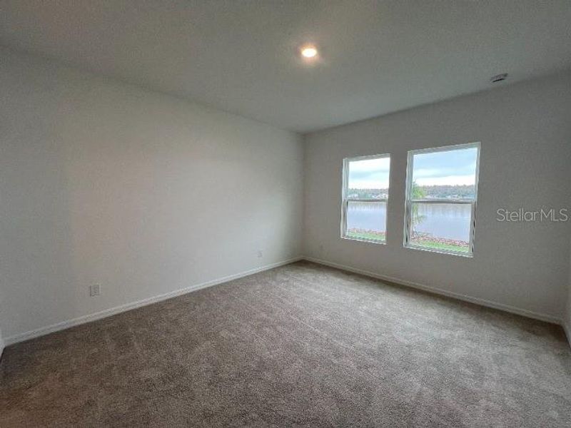 Spacious, unfurnished interior of a new home in , Kissimmee (Image 20).