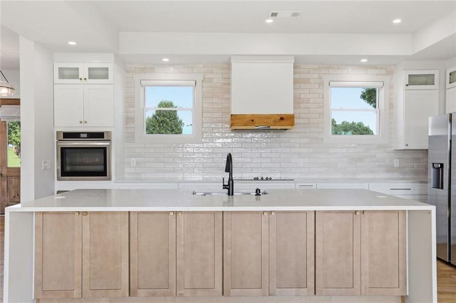 Furnished interior view inside a new home in , Clermont (Image 10).