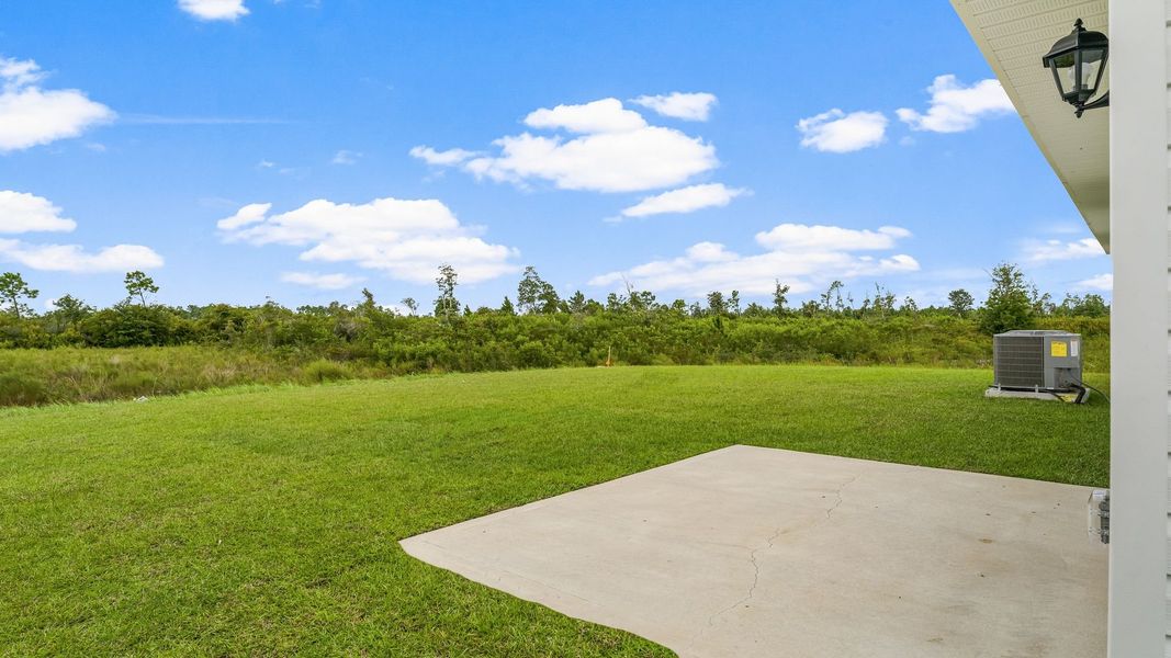 Exterior details and patio area of a home in Liberty, Panama City (Image 3). Exterior details and patio area of a home in Liberty, Panama City (Image 3).