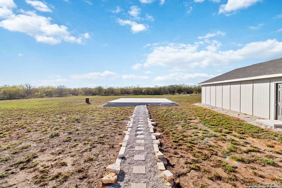 Site preparation for new homesites in , Devine (Image 41). Site preparation for new homesites in , Devine (Image 41).