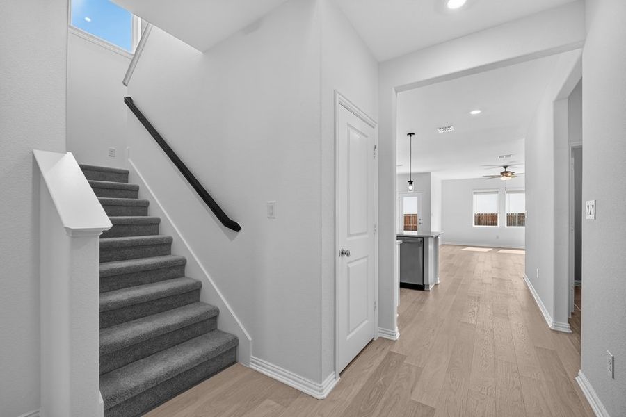 Spacious, unfurnished interior of a new home in Parks at Foster Crossing, Anna (Image 30). Spacious, unfurnished interior of a new home in Parks at Foster Crossing, Anna (Image 30).