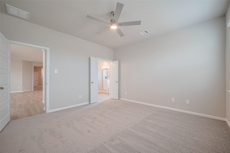 Spacious, unfurnished interior of a new home in , Brookshire (Image 41).