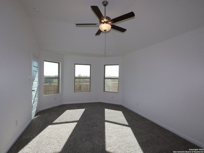 Spacious, unfurnished interior of a new home in Paloma Park, Converse (Image 23). Spacious, unfurnished interior of a new home in Paloma Park, Converse (Image 23).