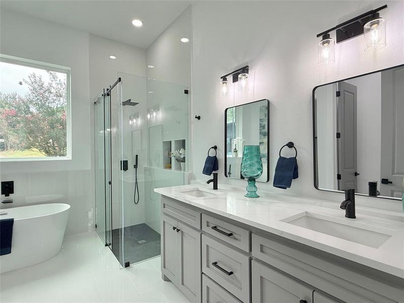 1st Floor - Primary Bathroom