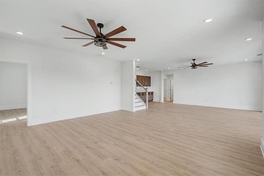 Spacious, unfurnished interior of a new home in , Ranger (Image 37).