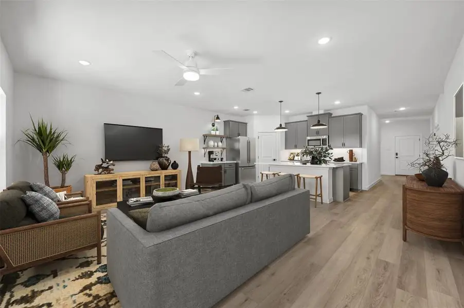 Furnished interior view inside a new home in Rolling Ridge, Van Alstyne (Image 8).