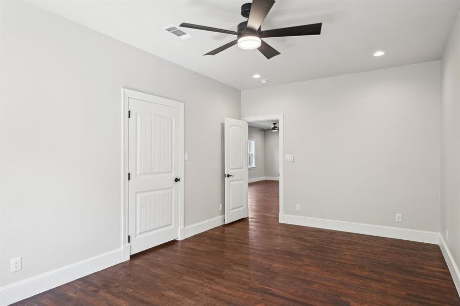 Image 31 of a home in . Image 31 of a home in .