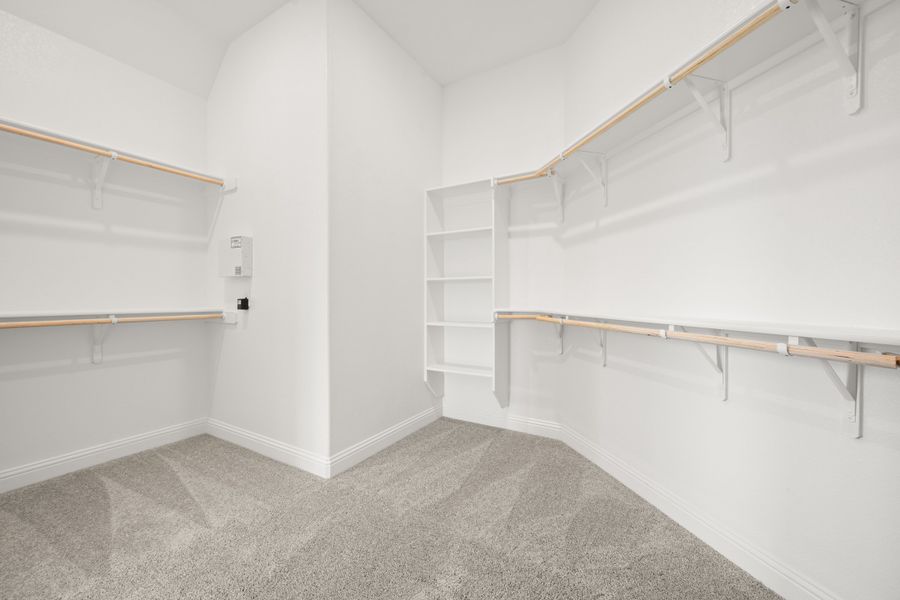 Spacious, unfurnished interior of a new home in Mockingbird Hills - Premiere Series, Joshua (Image 24).