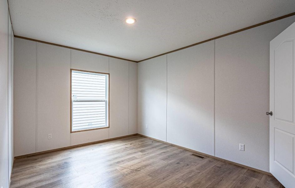 Spacious, unfurnished interior of a new home in , Wallace (Image 10).