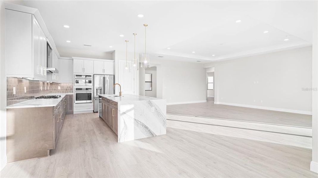 Furnished interior view inside a new home in Cresswind Lakewood Ranch, Lakewood Ranch (Image 9).