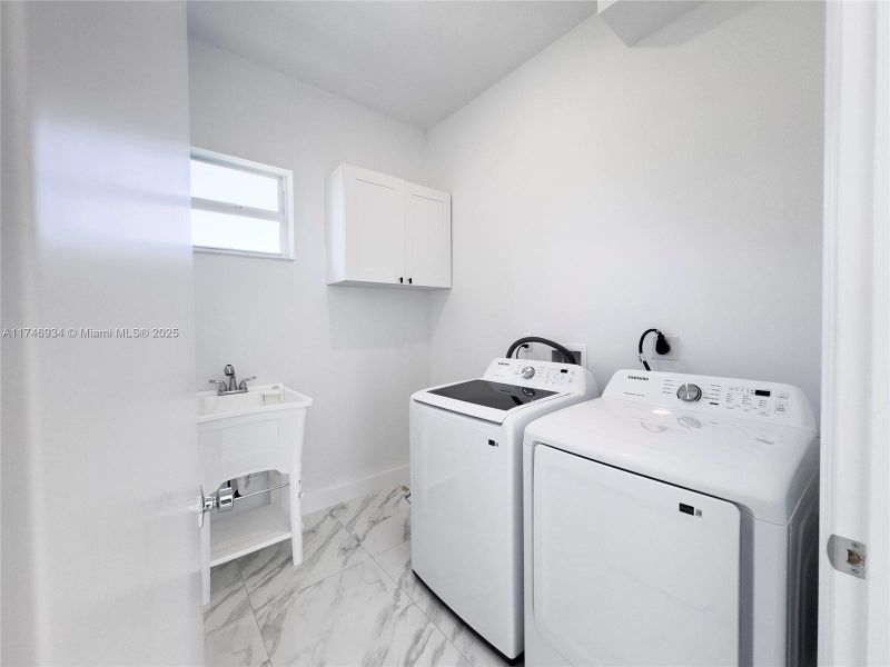 Image 60 of a home in .