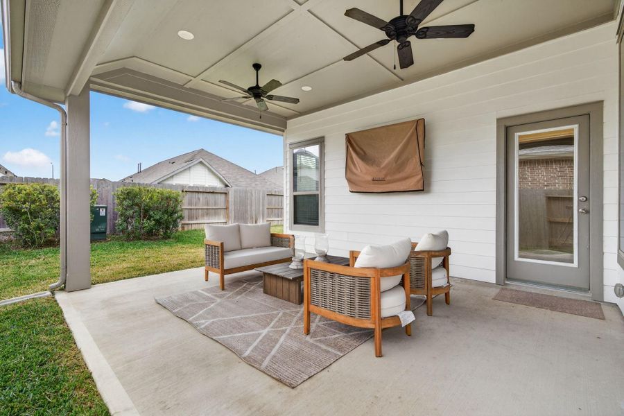 Another view of this amazing back patio. Another view of this amazing back patio.