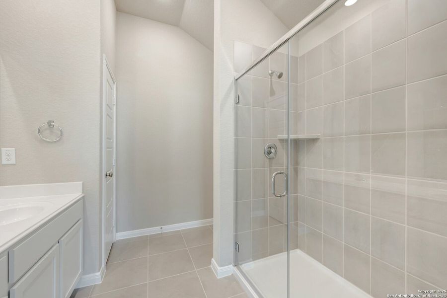 Image 38 of a home in Greenspoint Heights. Image 38 of a home in Greenspoint Heights.