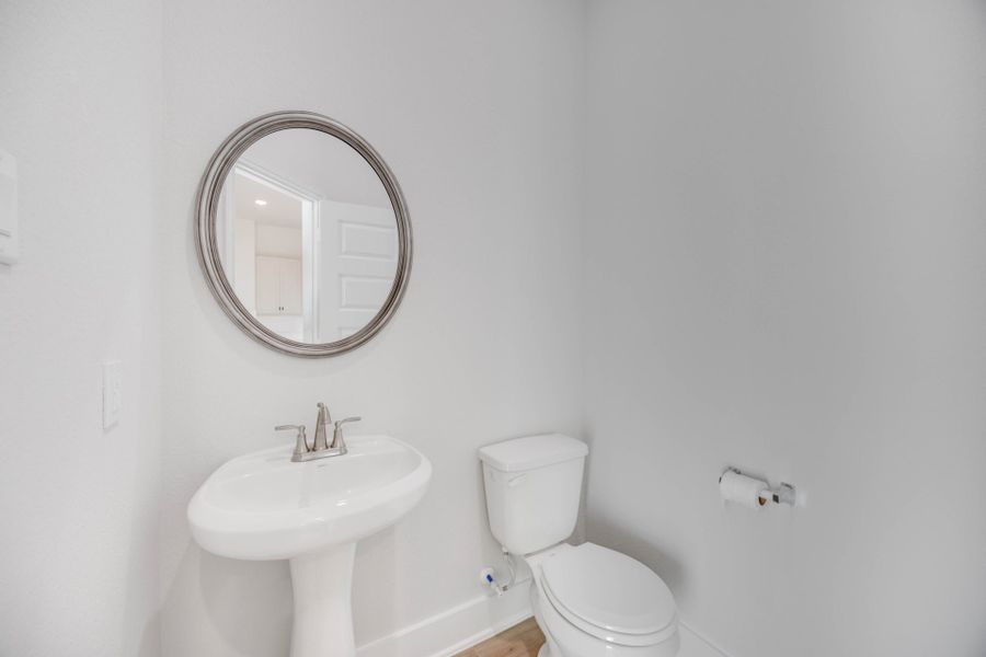 3022 La Rambla - Van Gogh - Powder Room 3022 La Rambla - Van Gogh - Powder Room