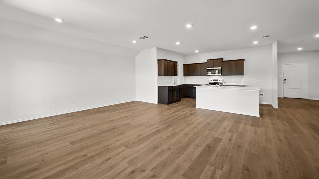 Representative unfurnished interior of a home built from the Holden by D.R. Horton in Whitewing Trails, Princeton (Image 15).