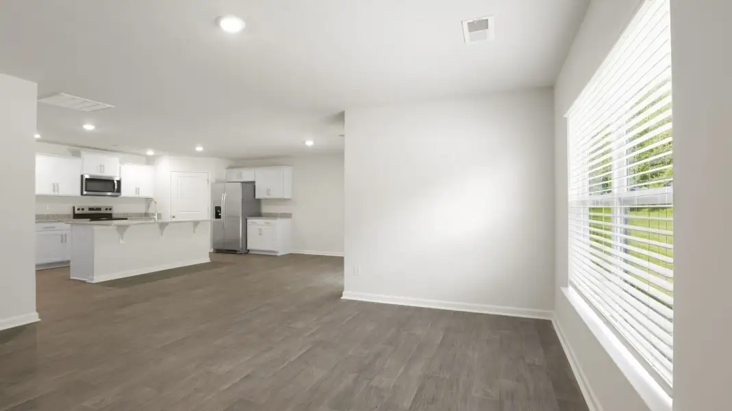 Spacious, unfurnished interior of a new home in Rydele Heights - Express, Asheville (Image 14).