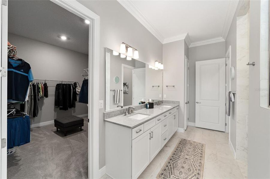 Furnished interior view inside a new home in , Ocala (Image 9).