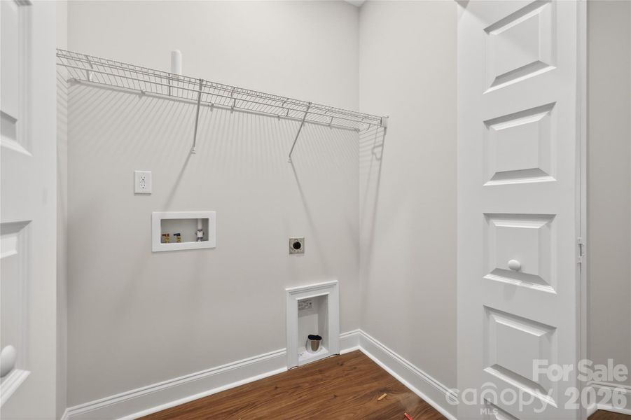 Spacious, unfurnished interior of a new home in , Charlotte (Image 30).