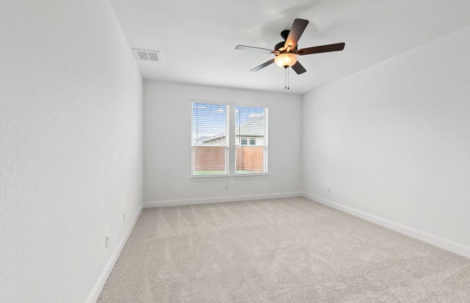 Spacious, unfurnished interior of a new home in Lagos, Manor (Image 37).
