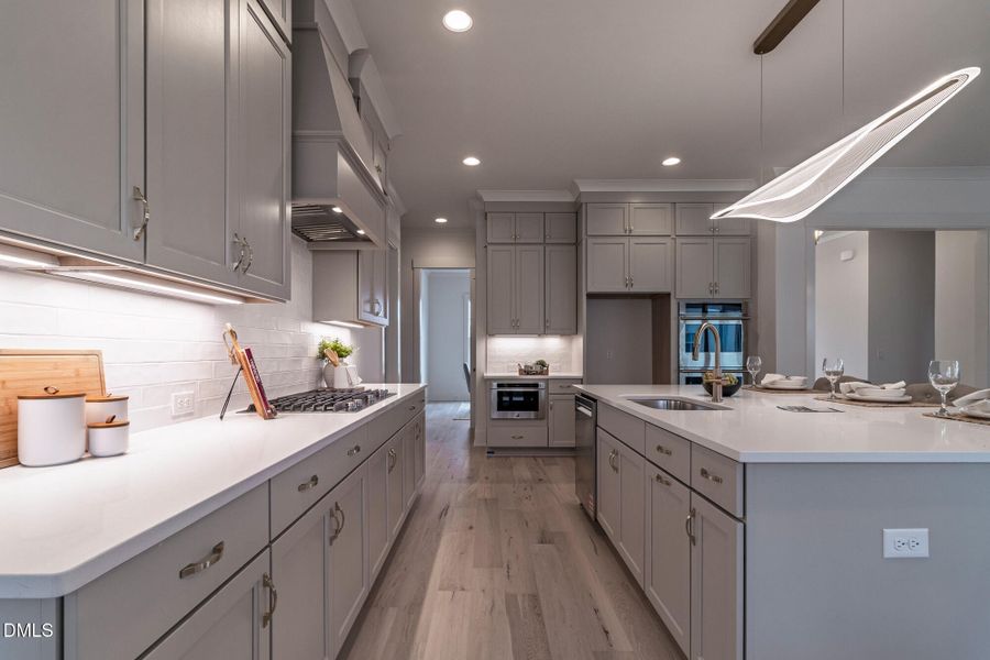 401_STABLE_VALLEY_INTERIOR_16