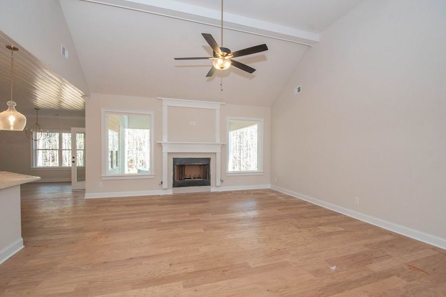 Spacious, unfurnished interior of a new home in Highgate, Newnan (Image 29). Spacious, unfurnished interior of a new home in Highgate, Newnan (Image 29).