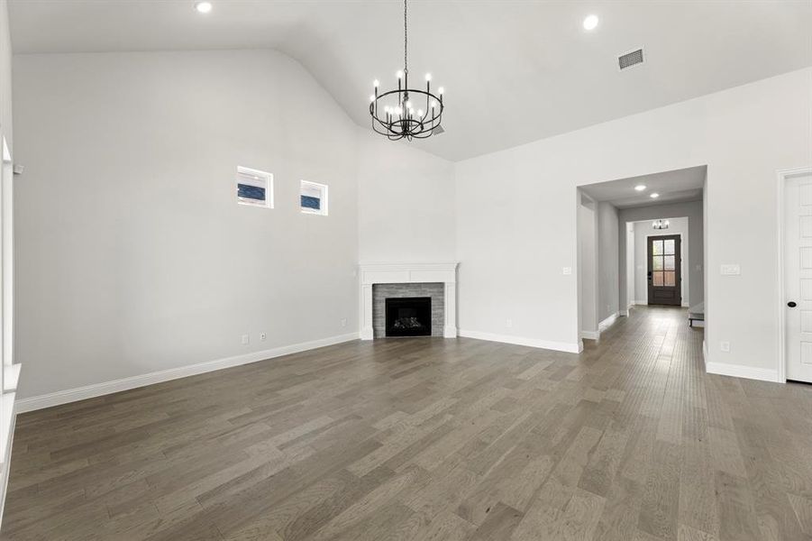 12. 8404 Morrisville - Family (2)