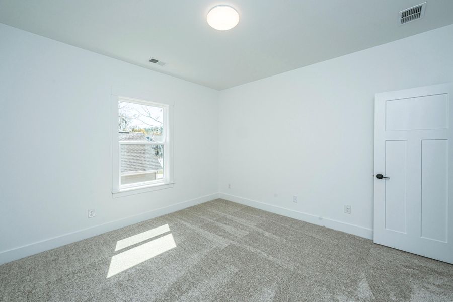 Spacious, unfurnished interior of a new home in , Ridgeville (Image 21).