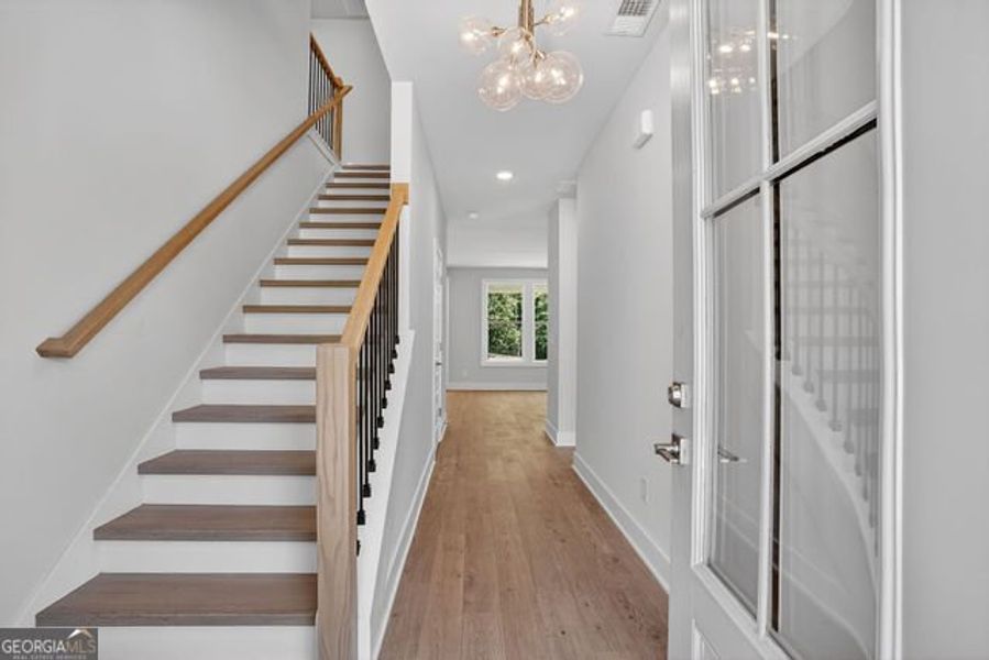 Spacious, unfurnished interior of a new home in The Manor at Gainesville Township, Gainesville (Image 29).